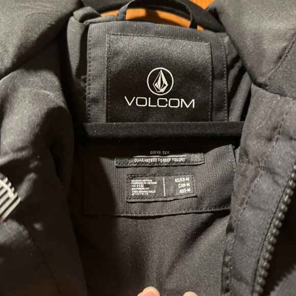 Volcom Gore-Tex Fern Insulated Pullover - Picture 6 of 8